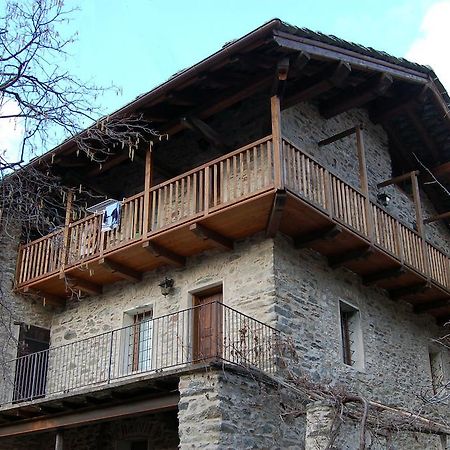 Il Nocciolo Bed and Breakfast Bard Εξωτερικό φωτογραφία