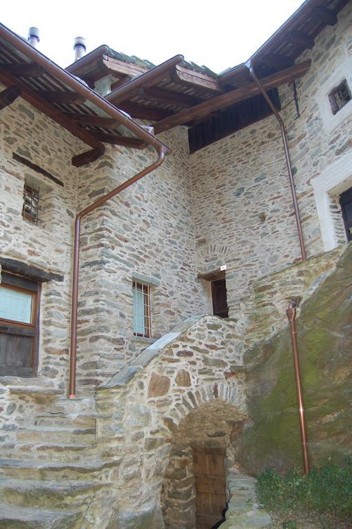 Il Nocciolo Bed and Breakfast Bard Εξωτερικό φωτογραφία